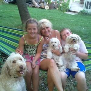 Meet your Posher, Lori